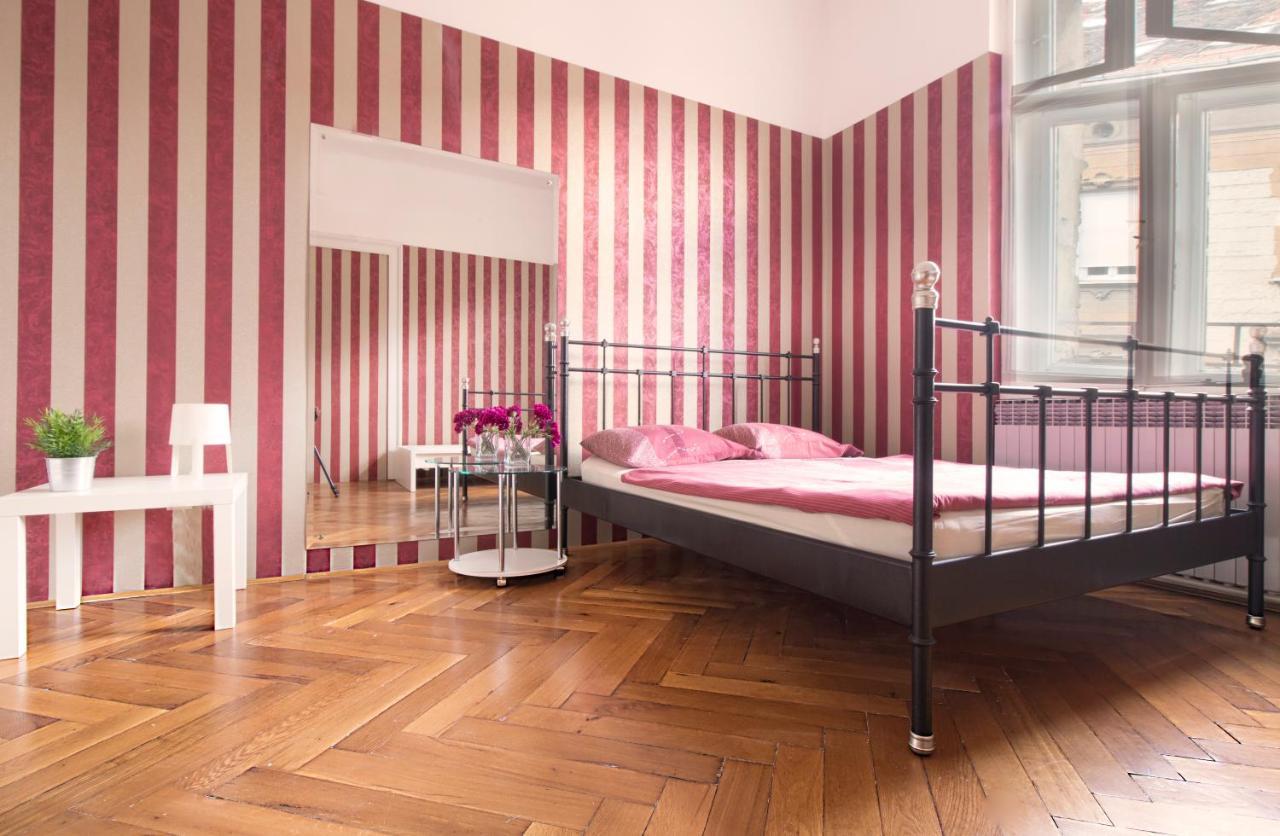 Guesthouse Centar 2 Zagreb Buitenkant foto