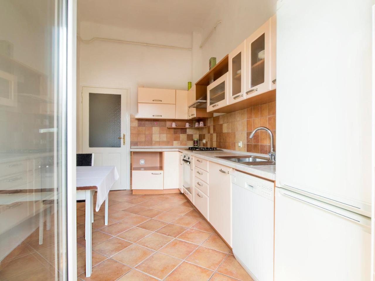 Guesthouse Centar 2 Zagreb Buitenkant foto